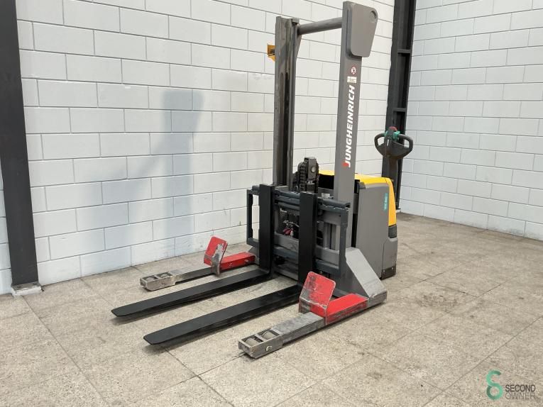 Stackers Electric Jungheinrich EJC B31 2017