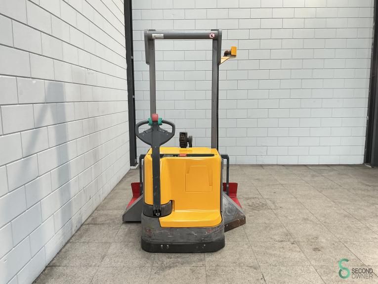 Stackers Electric Jungheinrich EJC B31 2017