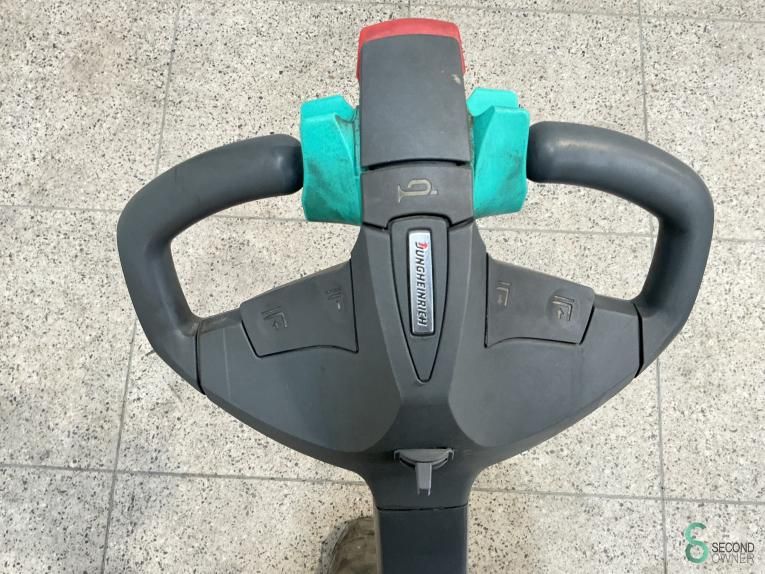 Stackers Electric Jungheinrich EJC B31 2017