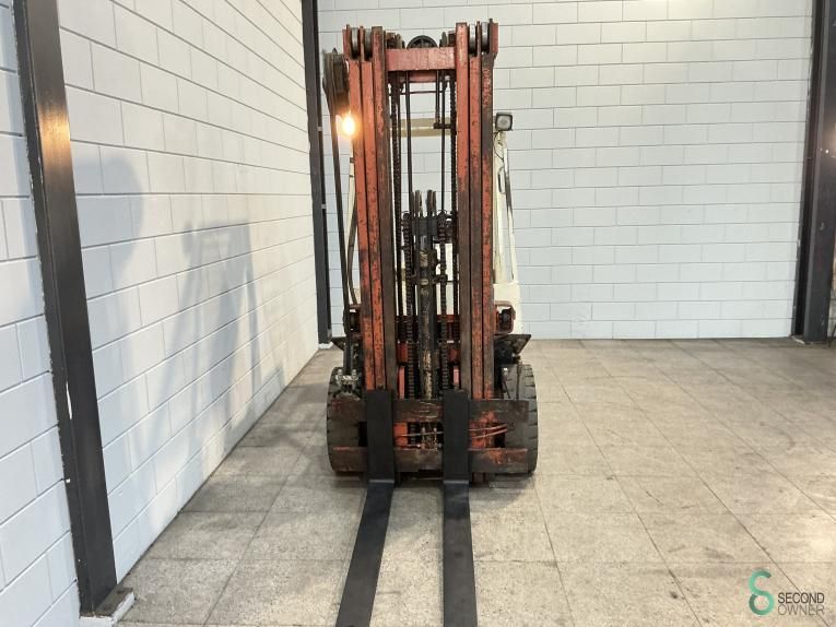 Gabelstapler Diesel Nissan EH02A25U