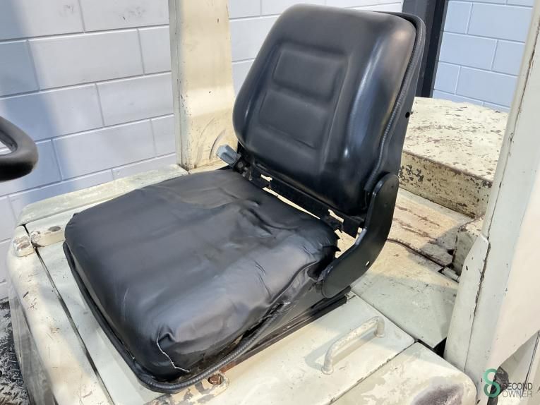 Gabelstapler Diesel Nissan EH02A25U