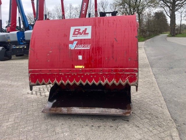 BVL shearmega 180 kuilhapper met dichte bak