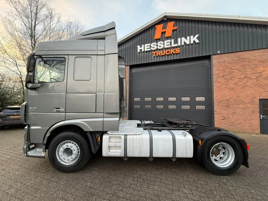 DAF XF 440 4X2 Space Cab Hydraulic NL Truck