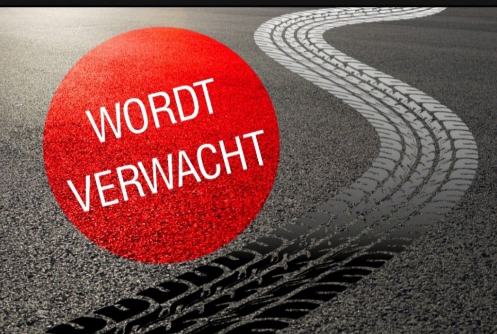 Toyota Landcruiser V8 4.5 D-4D EXECUTIVE A/T VAN N1 MAG 9000 KG TREKKEN