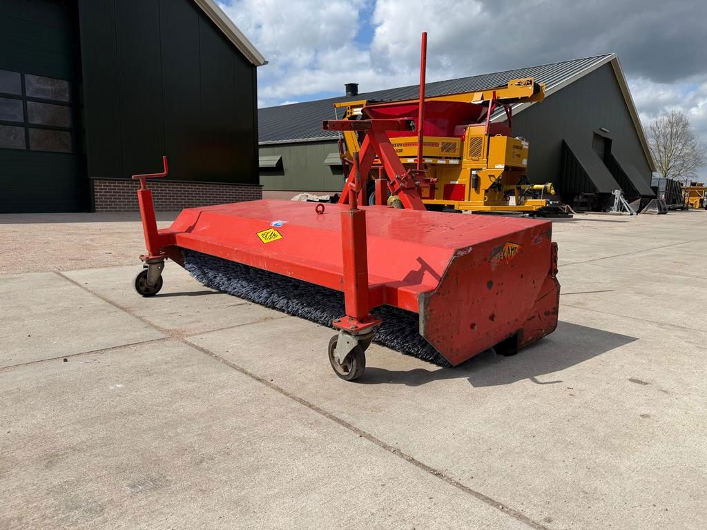 Hekamp Veegmachine 2.0m