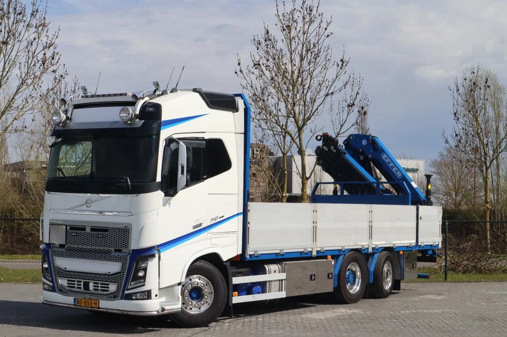 Volvo FH 16.750 | 6X2*4 RETARDER EFFER 215-6 DEMOUNTABLE CRANE