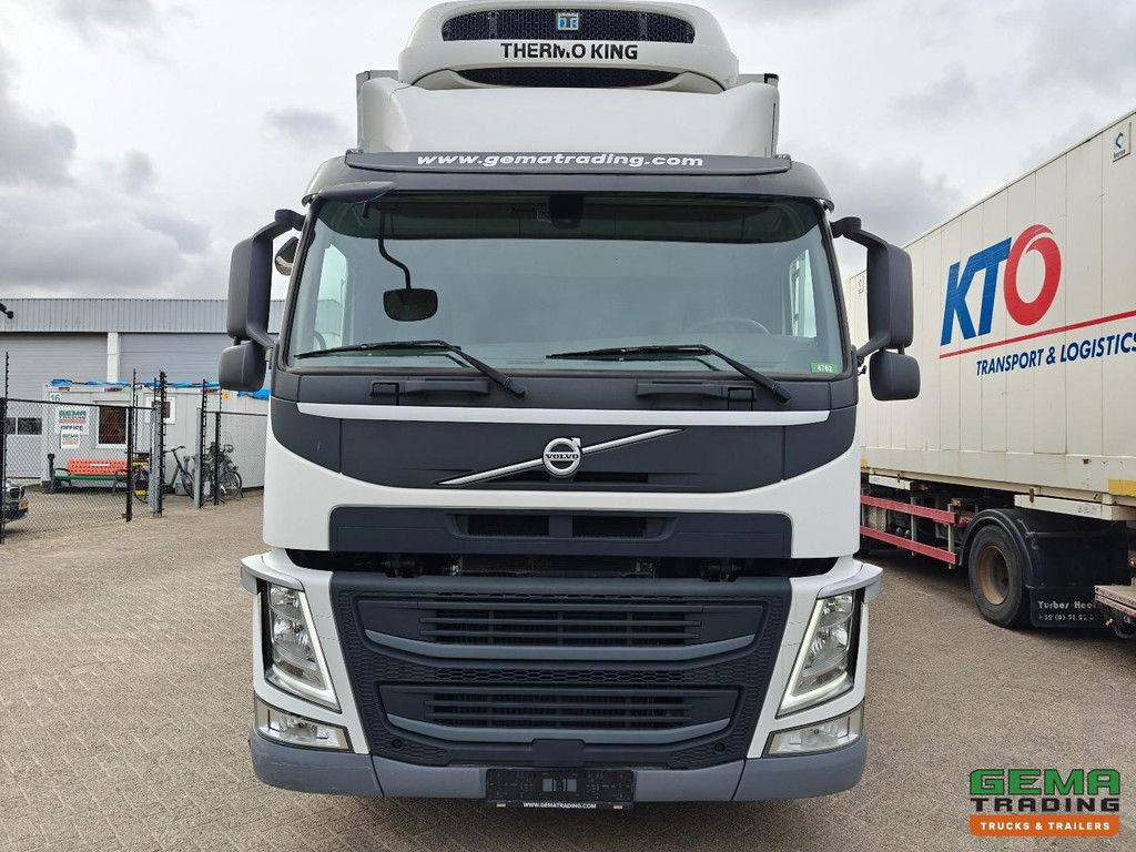 Volvo FM330 4x2 DayCab Euro6D - Refrigerator/Freezer Box 8.4m + Thermo King T-1000R Dual Evaporator + Tailgate 2000KG - SmartTacho V2