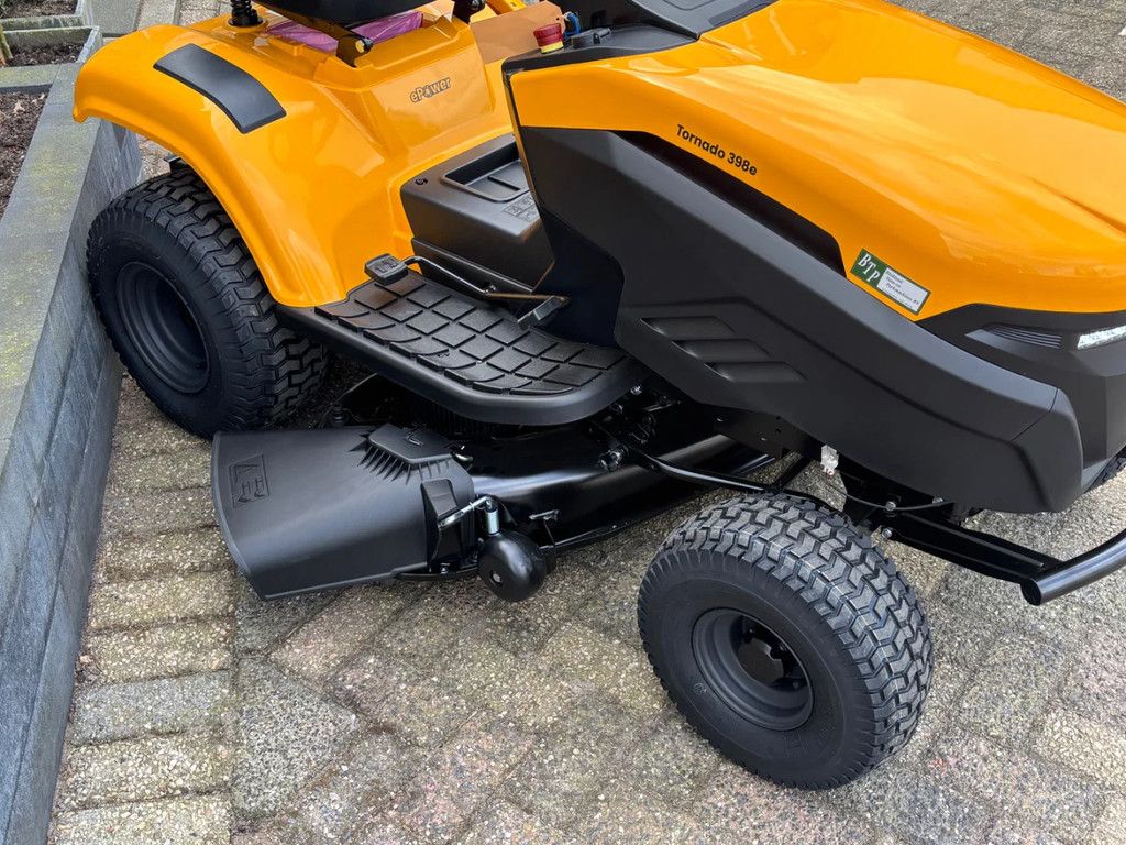 Stiga elektrische accu zitmaaier 398e mulch en zij-uitworp