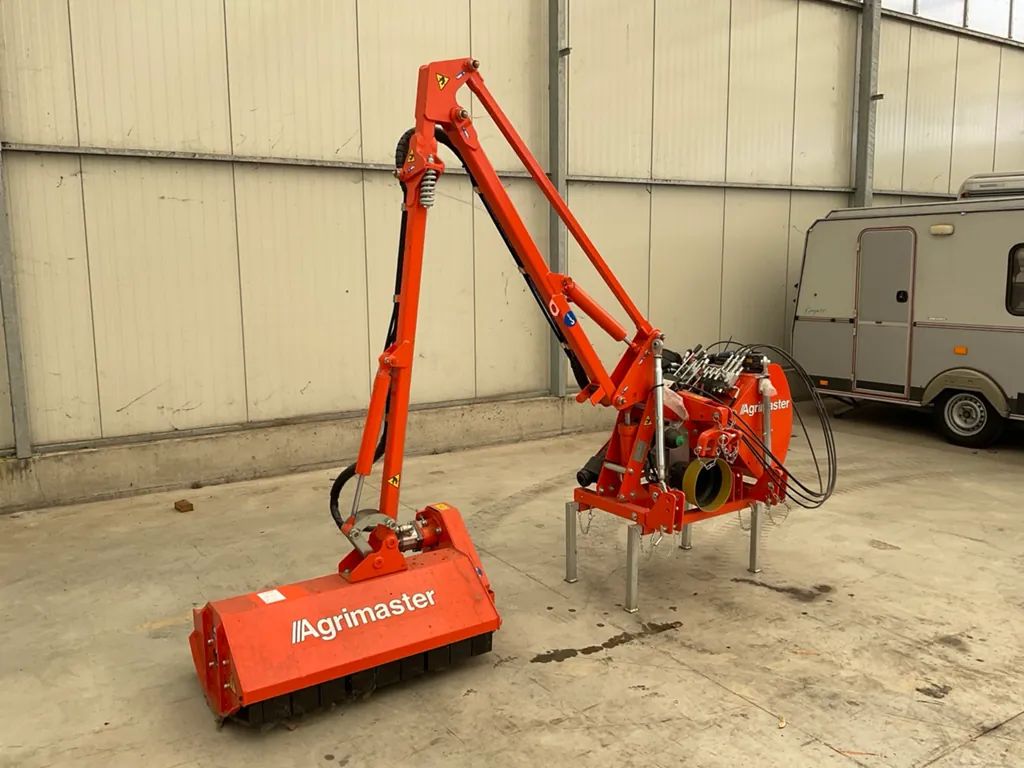 Agrimaster Shark 450 armklepelmaaier