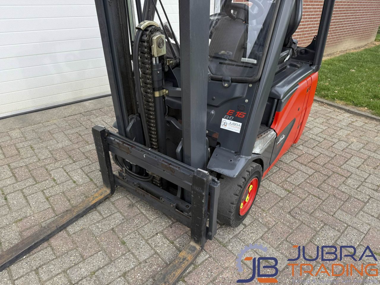 Linde E16C-02 Elektro-Gabelstapler | 2017 | 1201Std | 1,6T | 3,1