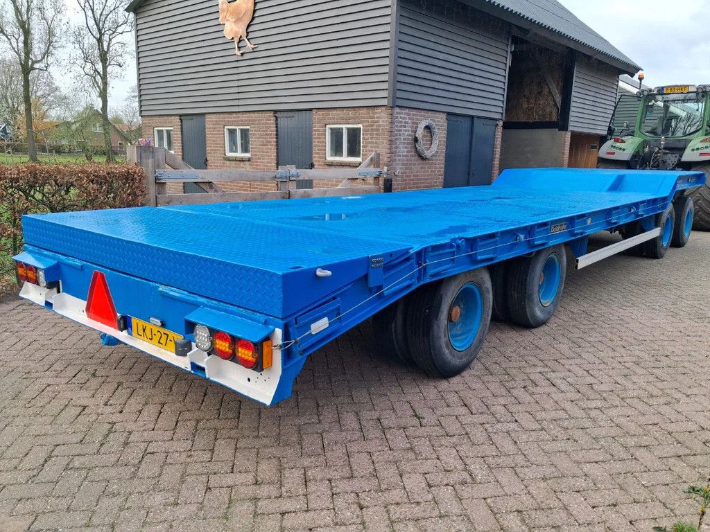 Goldhofer TUE-4-2X2-31/80 28 ton dieplader