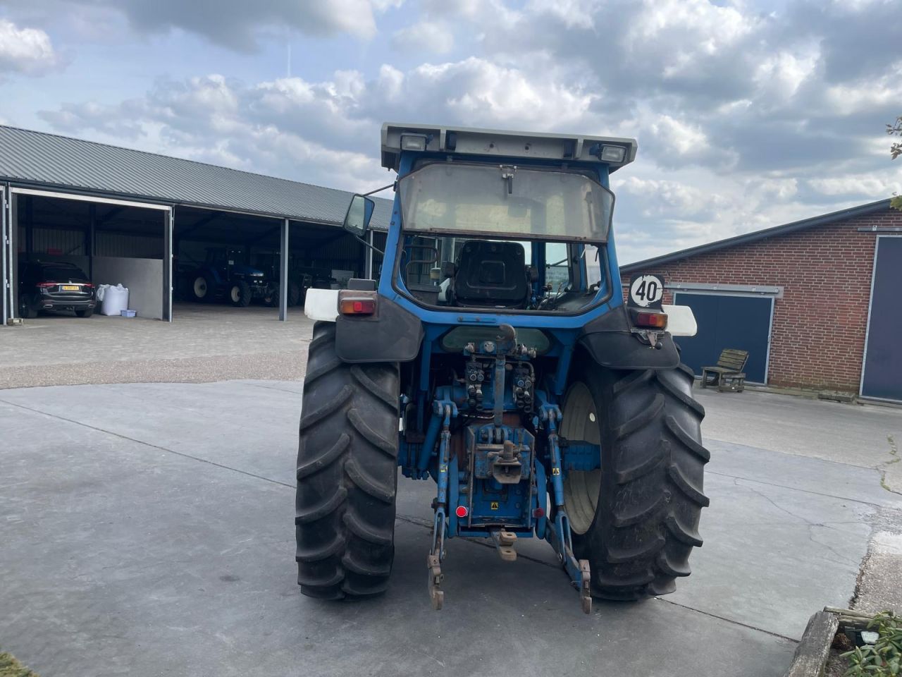 Ford 8630 powershift 40kmh lucht fronthef