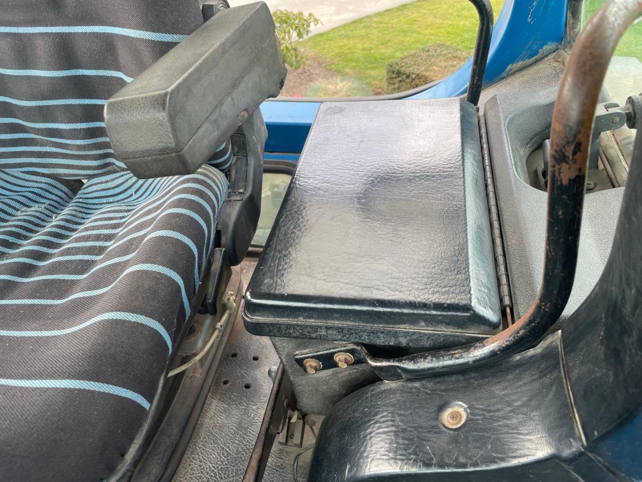 Ford 8630 powershift 40kmh lucht fronthef