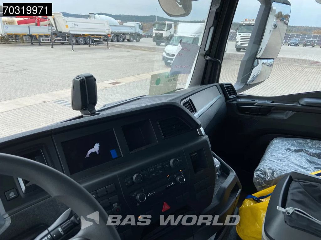 MAN TGS TGS 35.440 8X4 NEW! 14m3 3-side tipper Steel suspension Big-Axle Euro 6