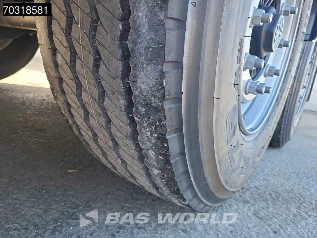 Kässbohrer XS 3 axles Lift Axle ALU