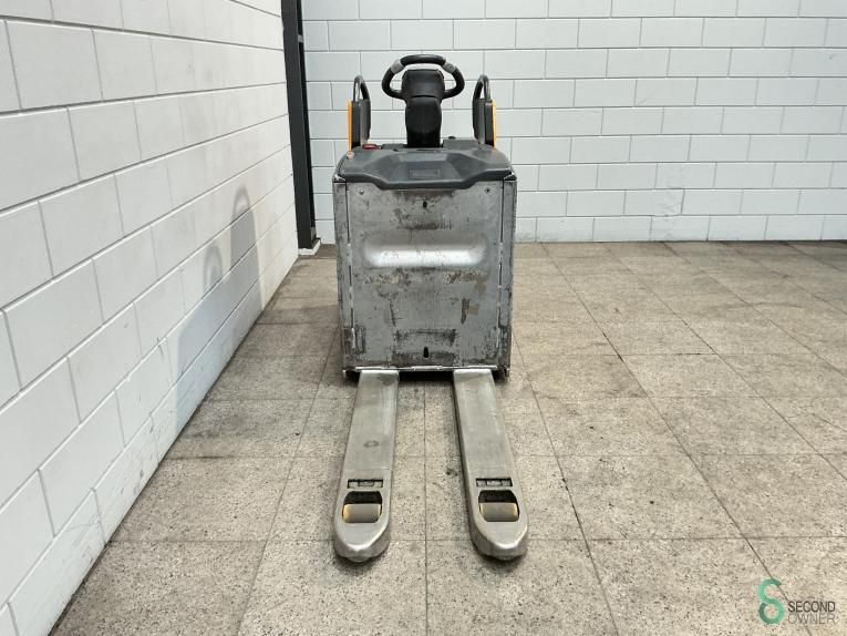Pallet trucks Electric Still EXHS20 2021