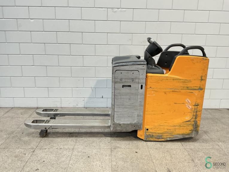 Pallet trucks Electric Still EXHS20 2021