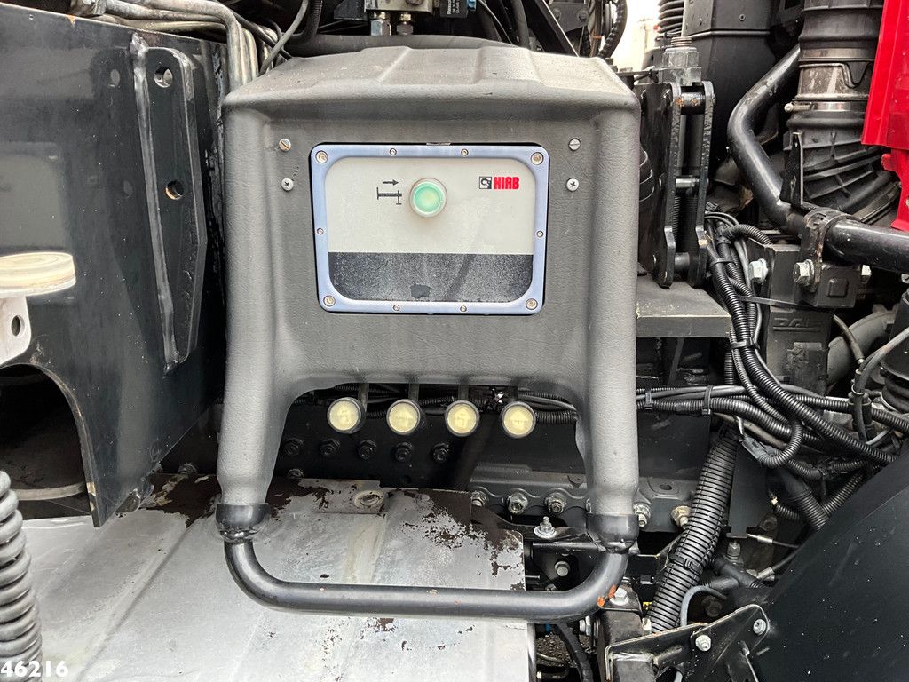 DAF FAN CF 330 Euro 6 Hiab 24 Tonmeter laadkraan Just 94.745 km!