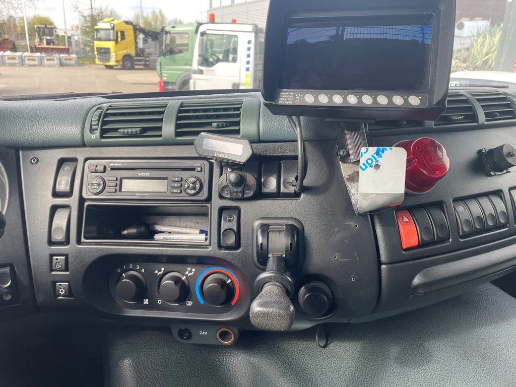 DAF AE75PC 4x2 Hiab multilift 14T + Palfinger 9501