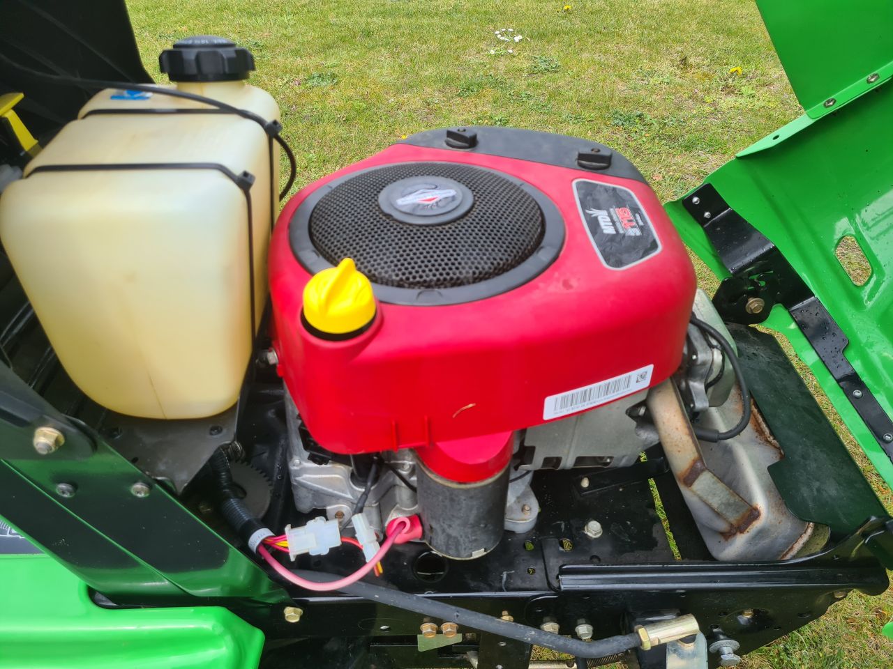 MTD zitmaaier met opvangbak.