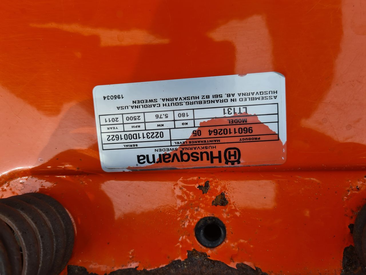 Husqvarna LT131 zitmaaier zijlosser.