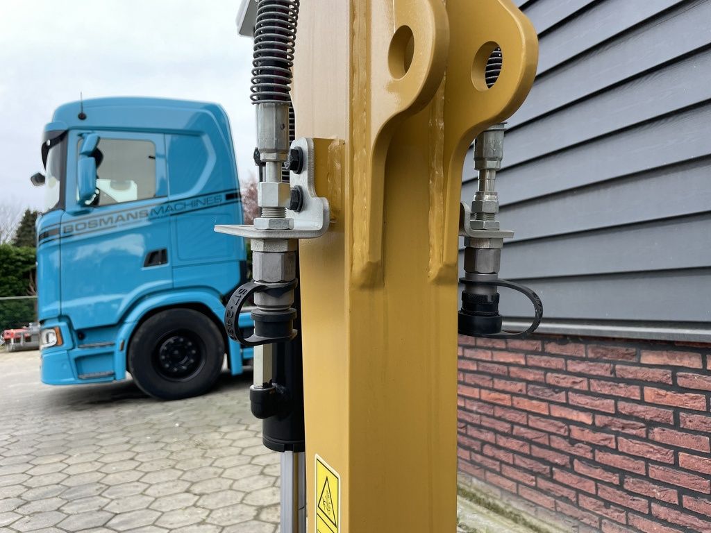 Caterpillar 301.8 minigraver NIEUW