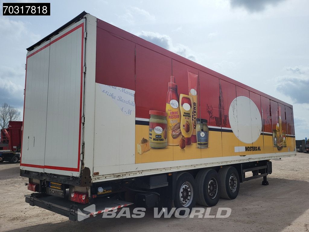 Schmitz SKO24 3 Achsen Tailgate APK 09-26 2x Lift Axle