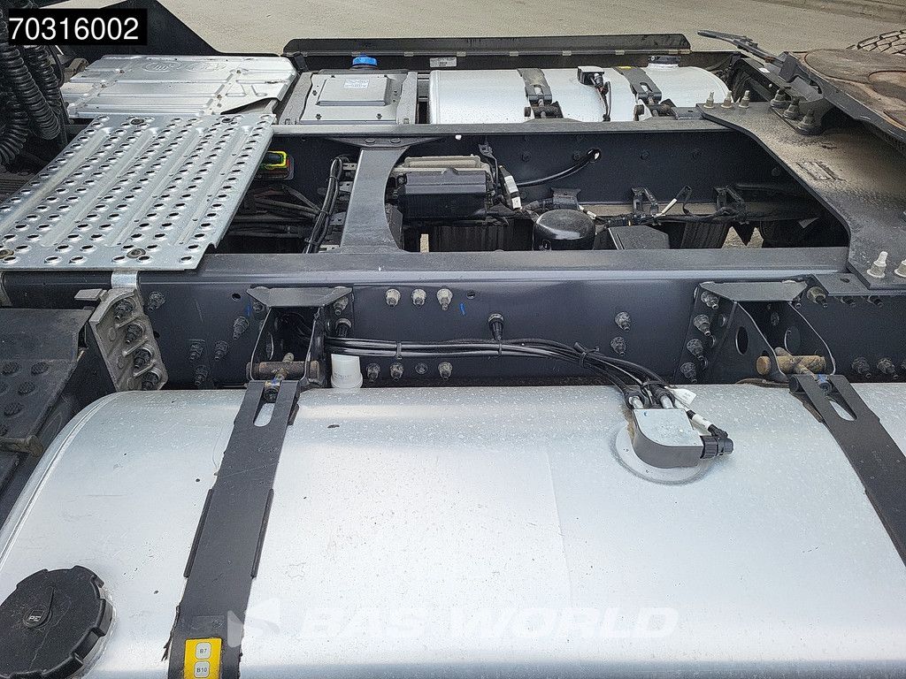 Renault T 520 4X2 Roof dent! HIGH Retarder 2xTanks