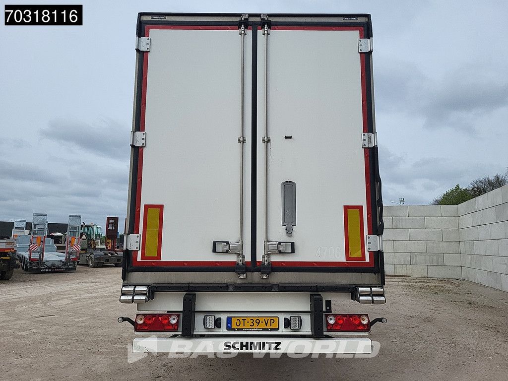 Schmitz SCB*S3 250x270cm APK 04/27 Lift Axle
