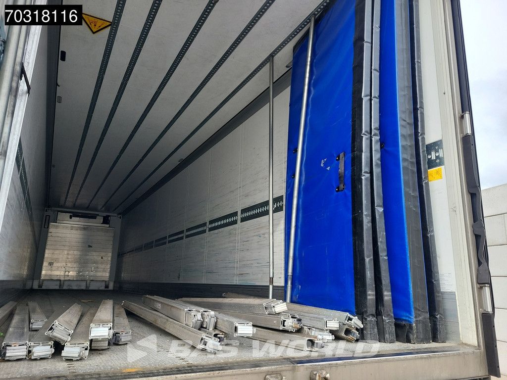 Schmitz SCB*S3 250x270cm APK 04/27 Lift Axle