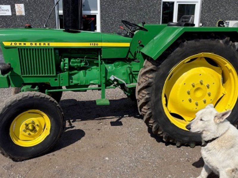 John Deere 1120