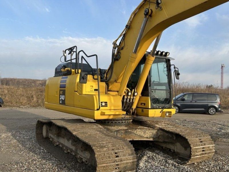 Komatsu PC240LC-11EO