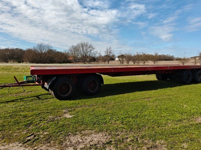 4 akslet med hyd. bremser på alle aksler