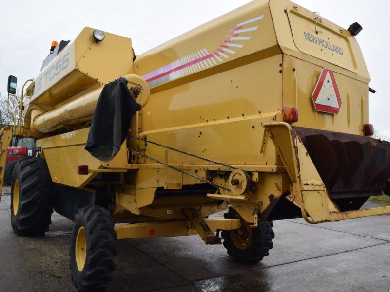 New Holland TC 56