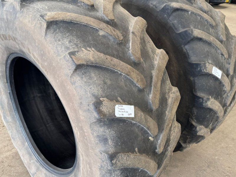 Firestone 710/70 R38 ca. 20 mm
