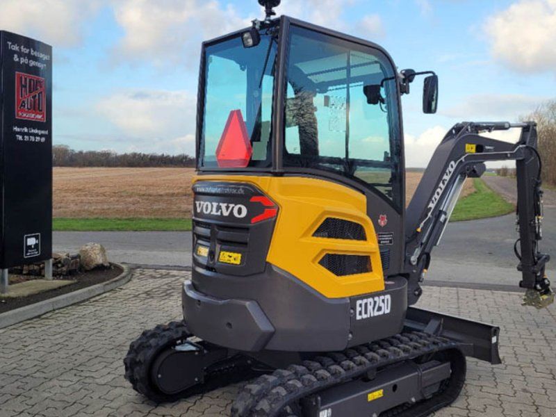 Volvo ECR25D