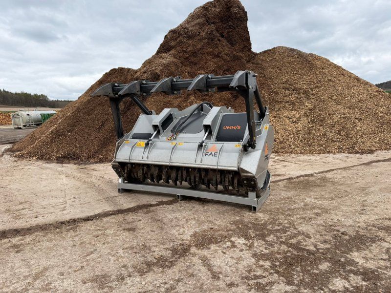 FAE UMH/S-225 Typ A Forstmulchfräse