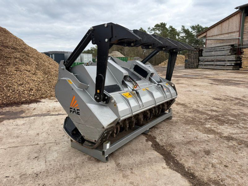 FAE UMH/S-225 Typ A Forstmulchfräse