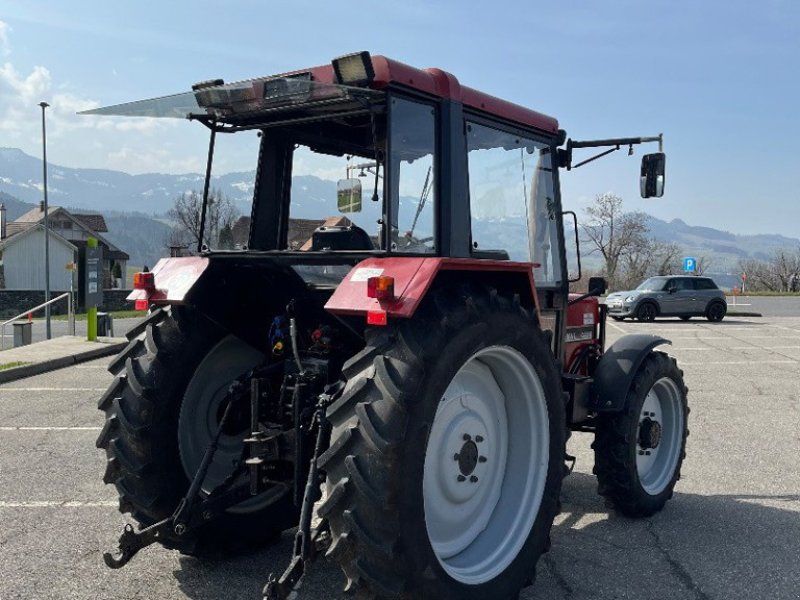 Case IH 833