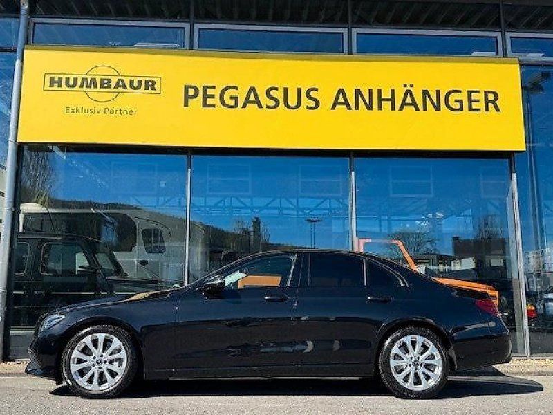 Mercedes Benz E 400 PKW Limousine 4Matic AHK PKW