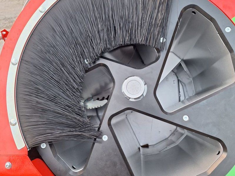 AMR Quadromat SAT 4-700/52 PE-THO