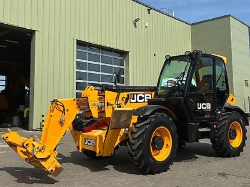 JCB 535-125 HiViz