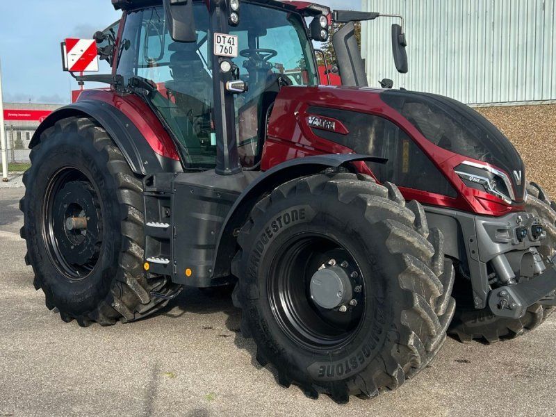 Valtra Q305