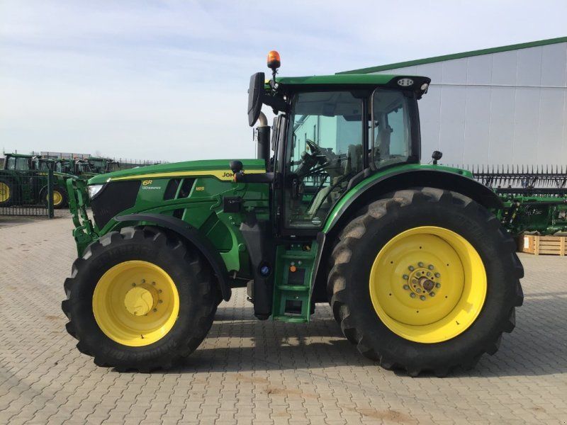 John Deere 6R 185