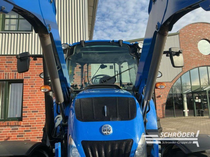 New Holland T 5.105