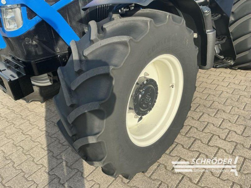 New Holland T 5.105