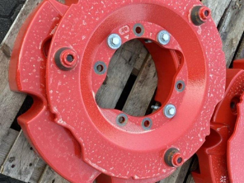 Fendt RADGEWICHTE + ADAPTEPLATTEN 2X 300 KG