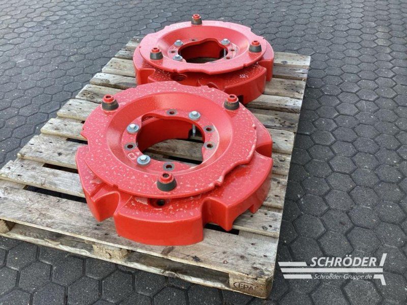 Fendt RADGEWICHTE + ADAPTEPLATTEN 2X 300 KG