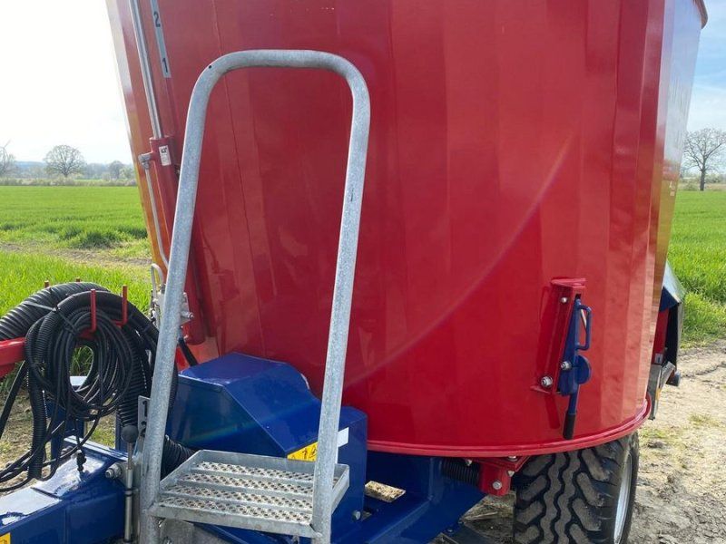 Siloking TrailedLine Classic Compact 8