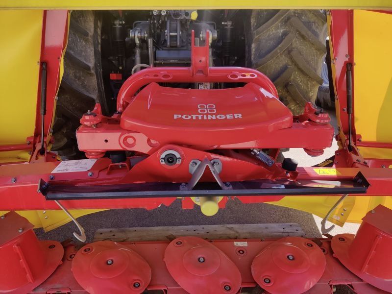 Pöttinger NOVACAT F 3100 ALPIN